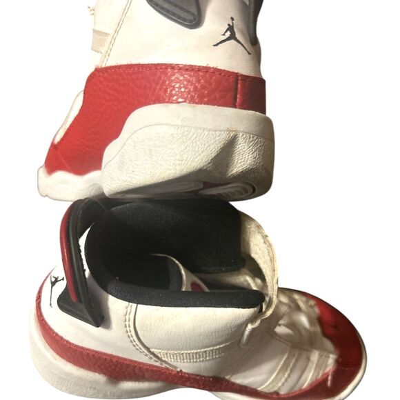 Nike Jordan ^ ring BT Black -white Gym Red Toddler sneakers size 9C - Picture 2 of 6